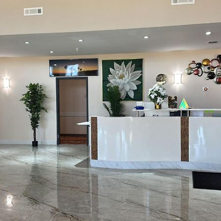 Royal Inn & Suites Adairsville Kültér fotó